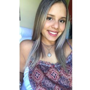 Meet your Posher, Valentina